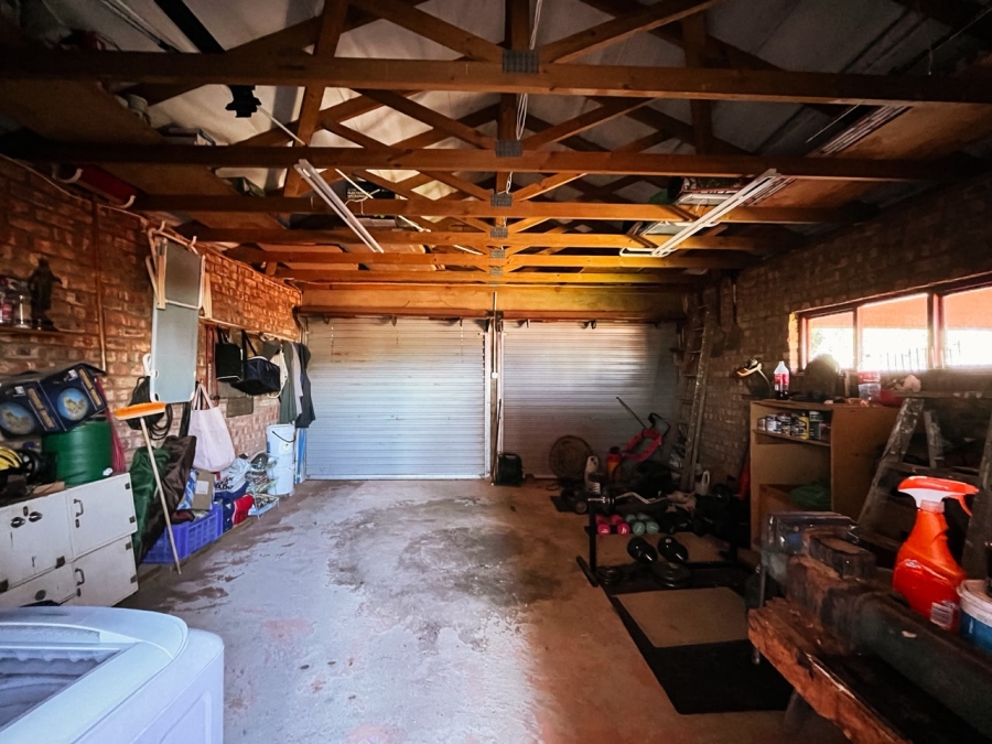 3 Bedroom Property for Sale in Strelitzia Park Eastern Cape